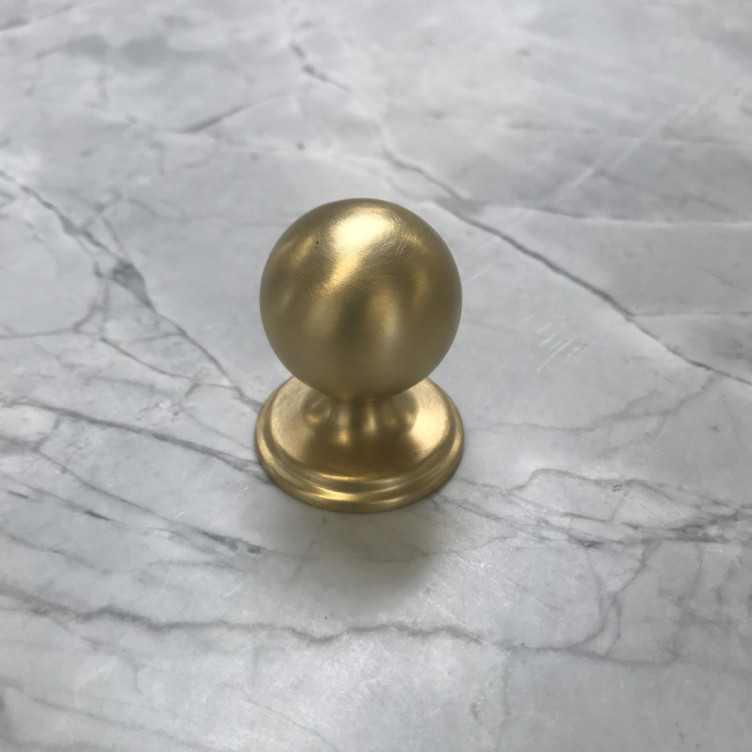 PERRIN & ROWE - 10 x Large smooth cabinet knobs 32mm x 45mm in Satin Brass NZ184