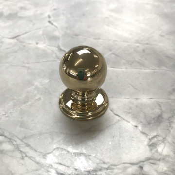 PERRIN & ROWE - 69 x Large smooth cabinet knobs 32mm x 45mm in Gold NZ187