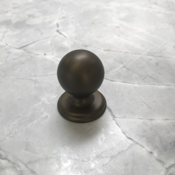 PERRIN & ROWE - 40 x Large smooth cabinet knobs 32mm x 45mm in English Bronze NZ188